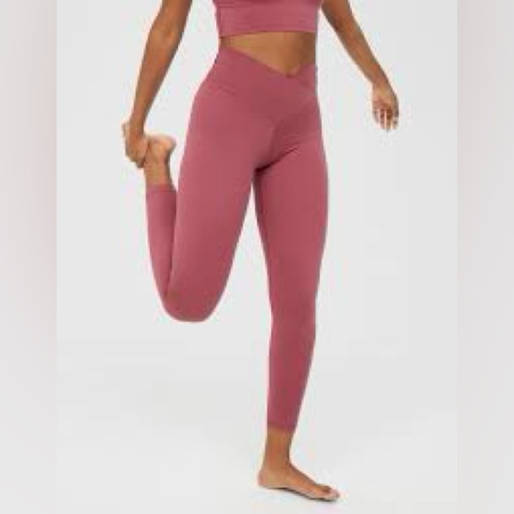 Aerie Offline Crossover Pink Leggings
